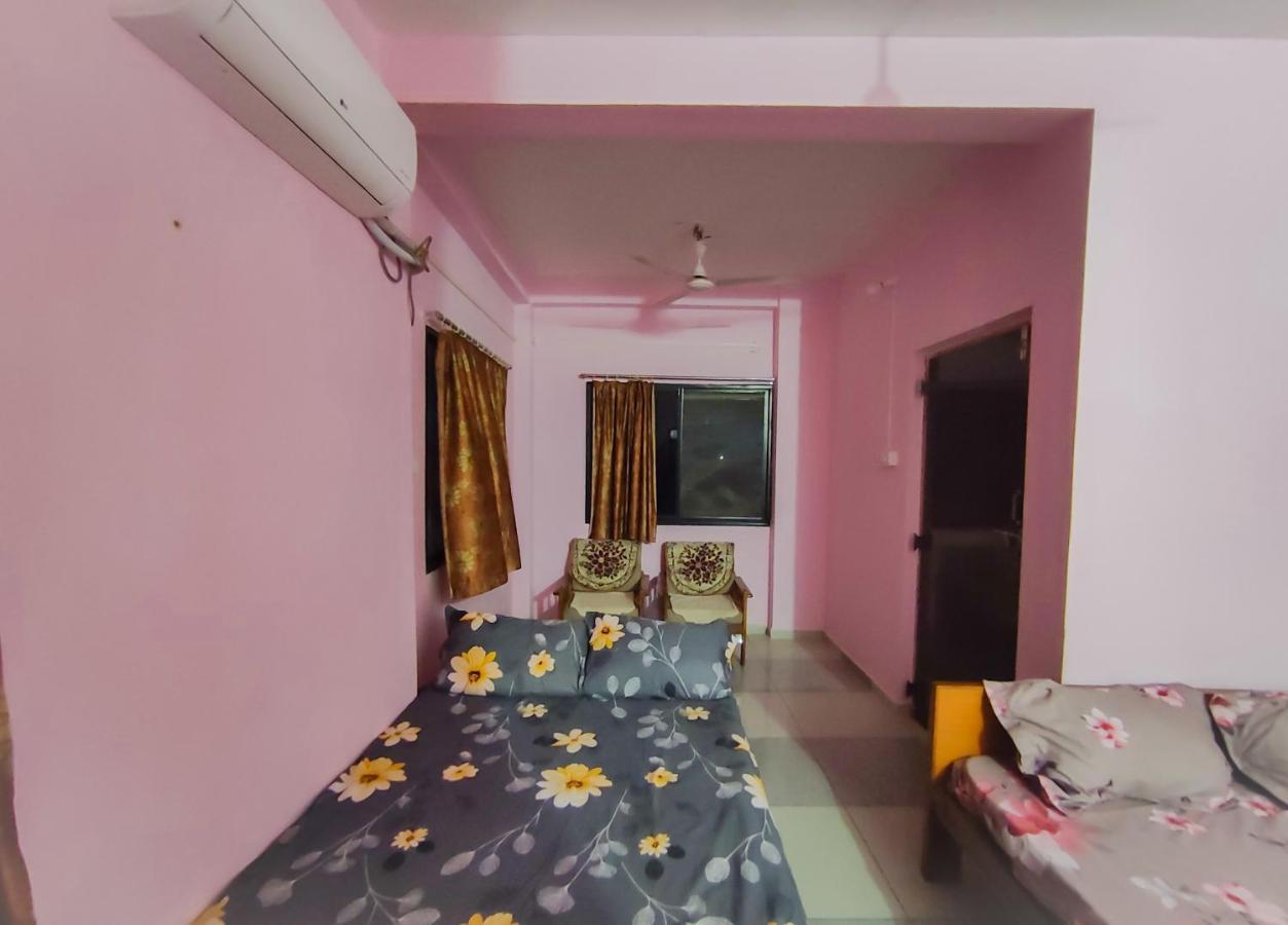 Krishna Homestay Garudeshwar Exteriör bild
